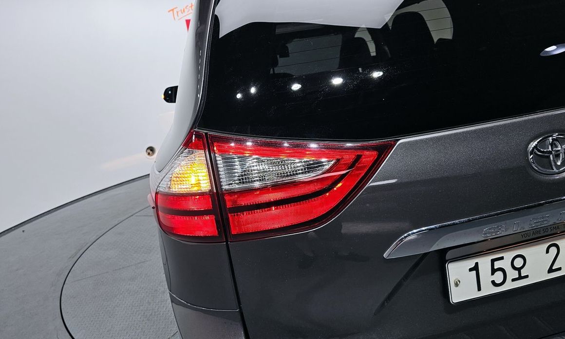 Toyota Sienna 2018