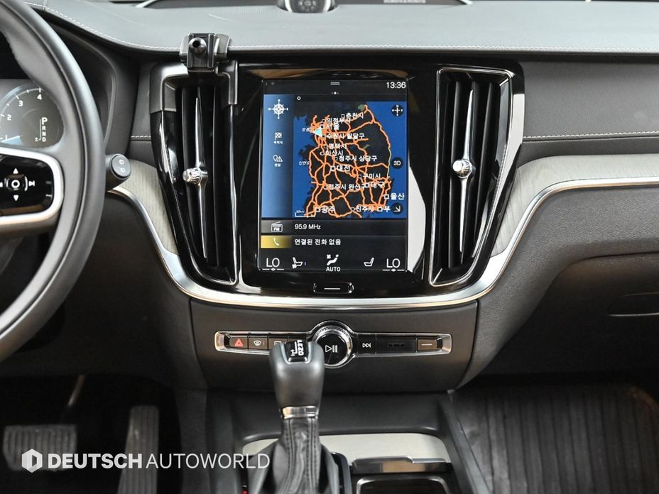 Volvo V60 2020