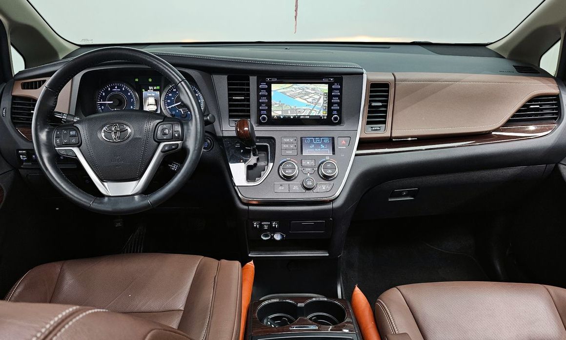 Toyota Sienna 2018