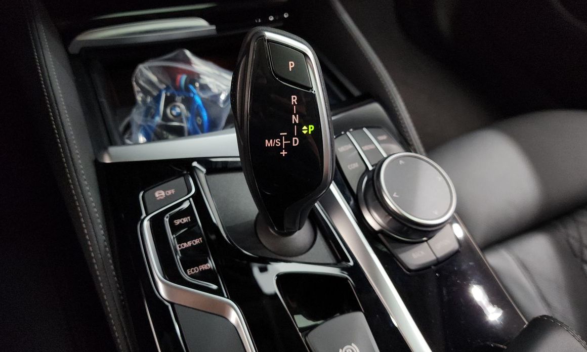BMW 5-Series 2019
