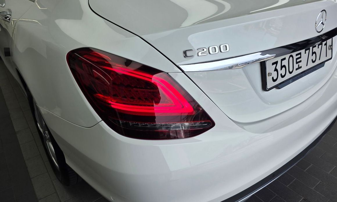 Mercedes-Benz C-Class 2020