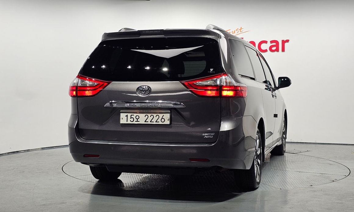 Toyota Sienna 2018