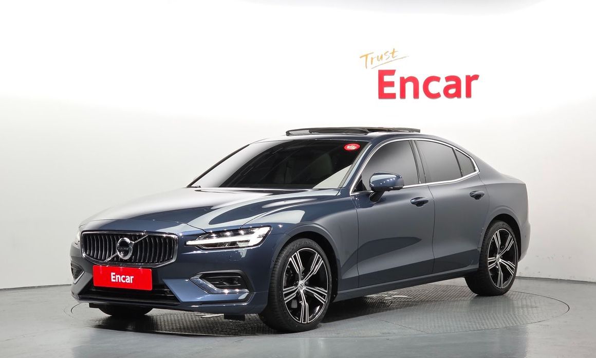Volvo S60 2021