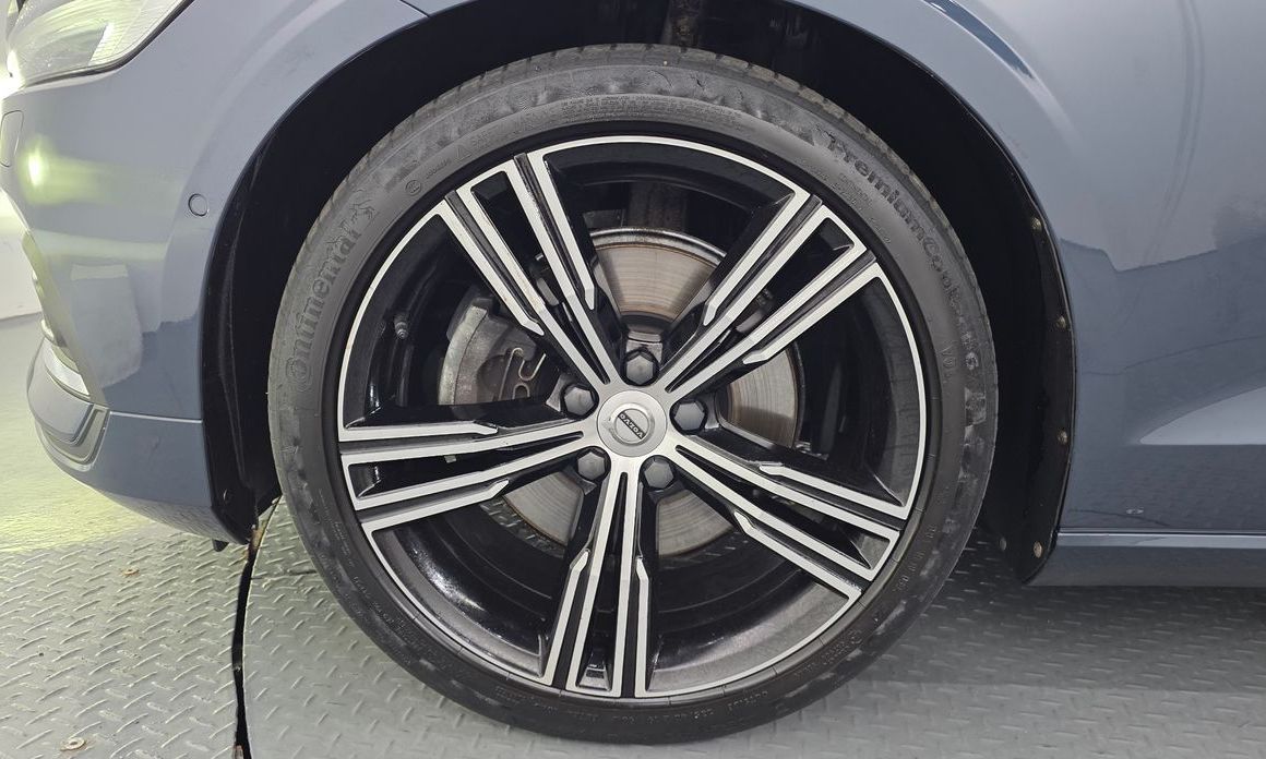 Volvo S60 2021