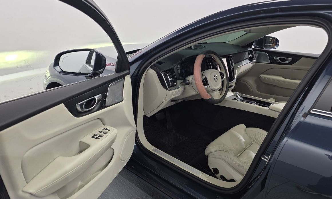 Volvo S60 2021