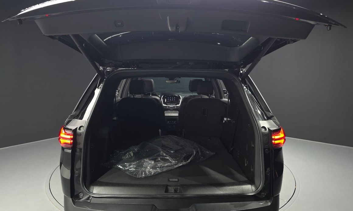ChevroletGMDaewoo Traverse 2023
