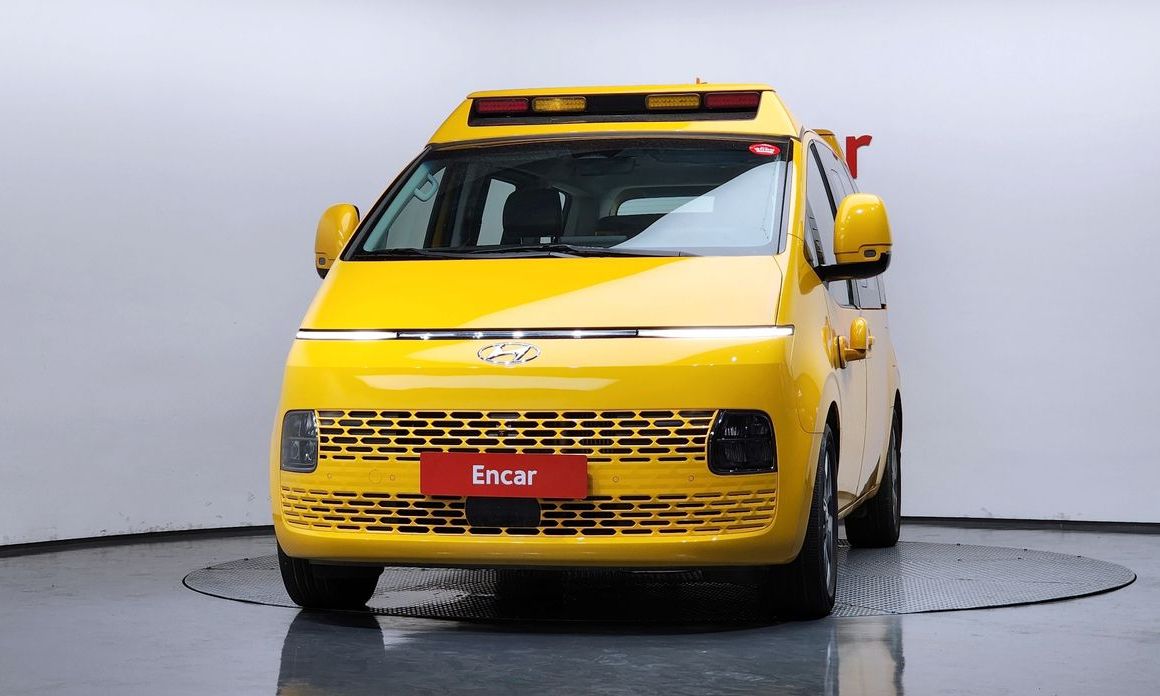 Hyundai Staria 2023