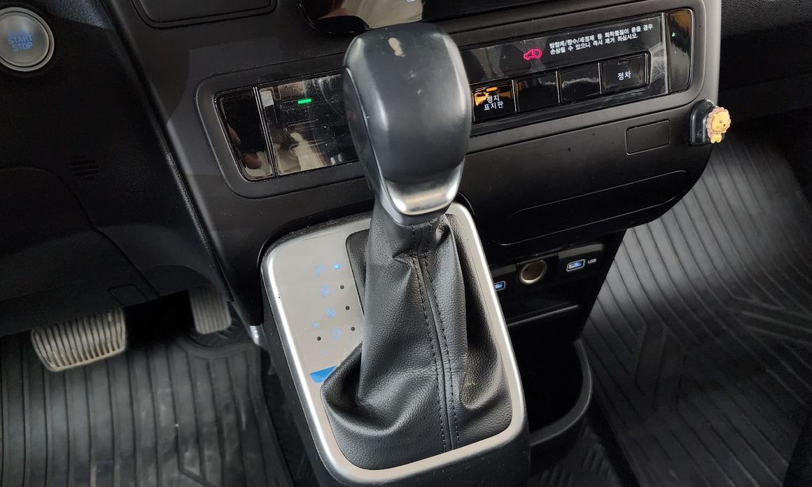 Hyundai Staria 2023