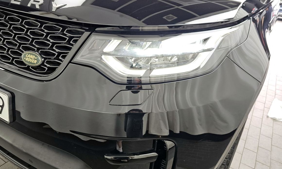 Land Rover Discovery 2020