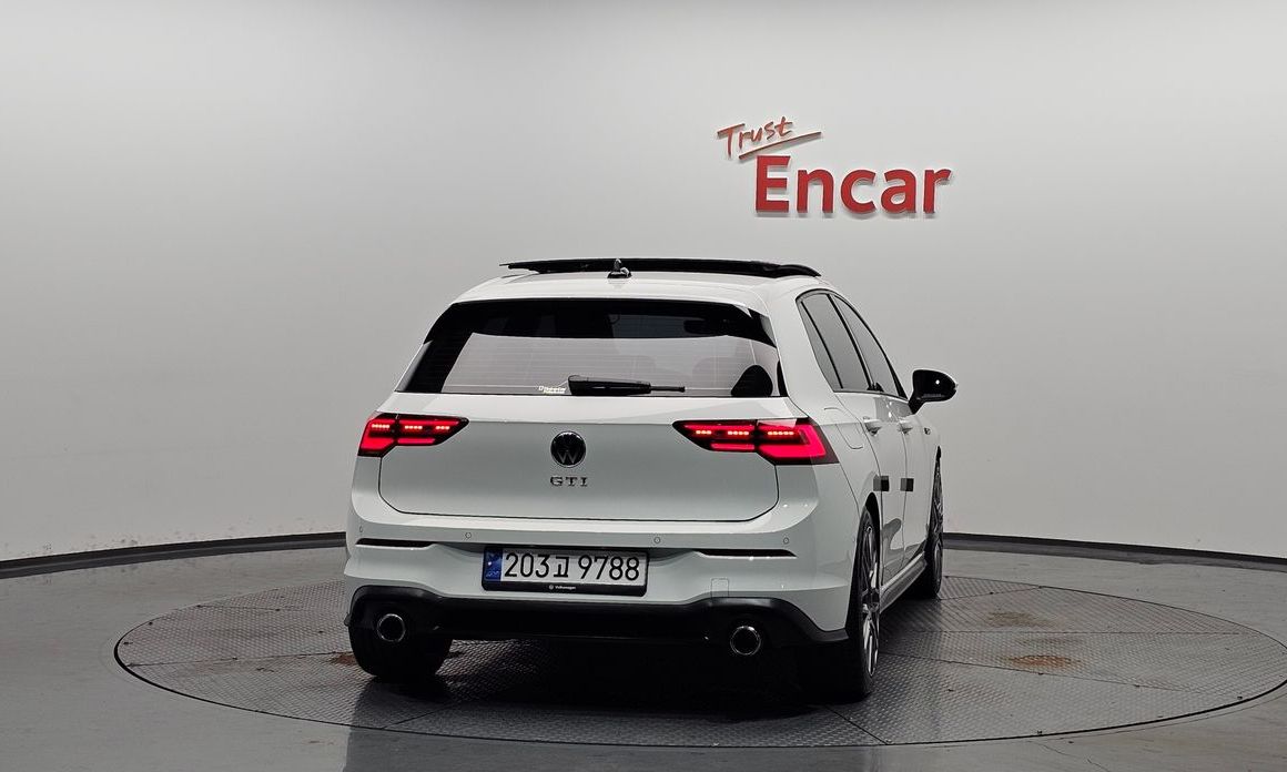 Volkswagen Golf 2023