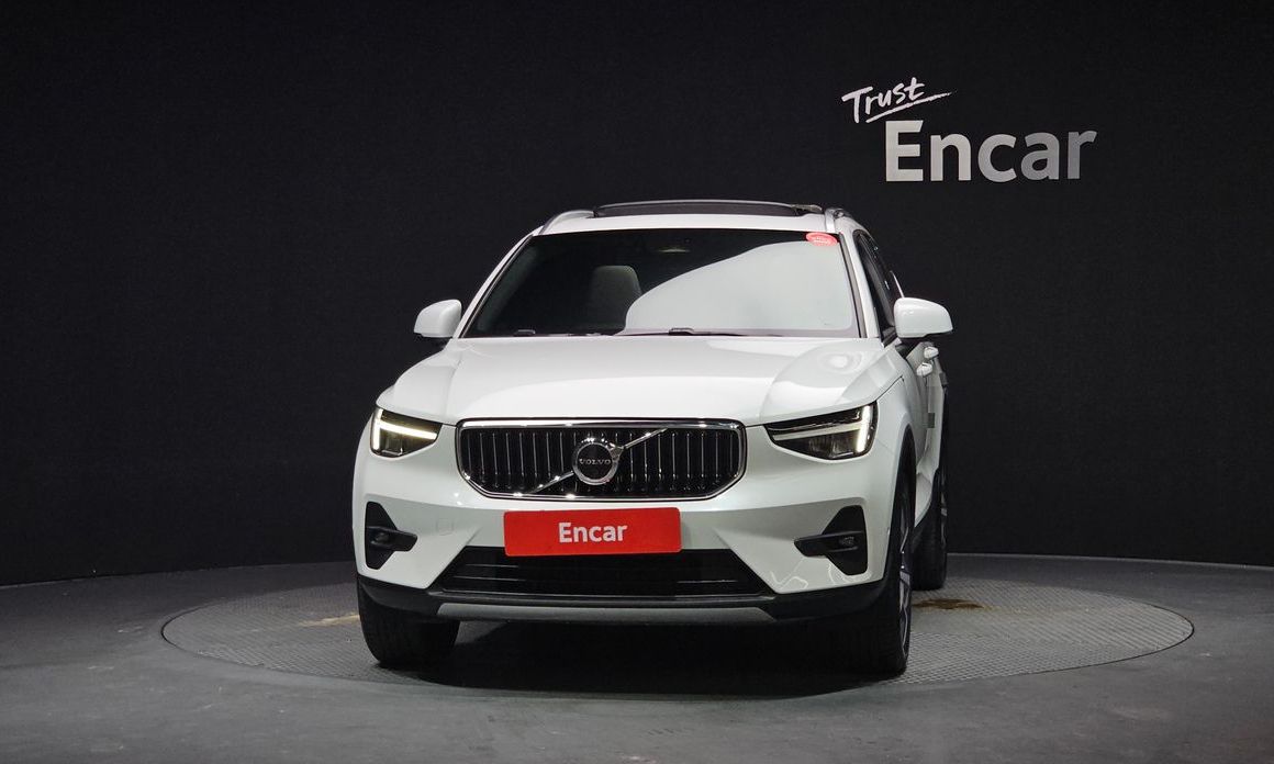 Volvo XC40 2023