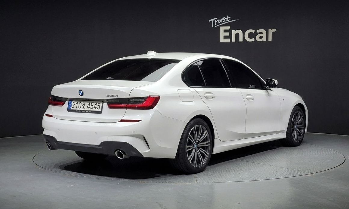 BMW 3-Series 2022
