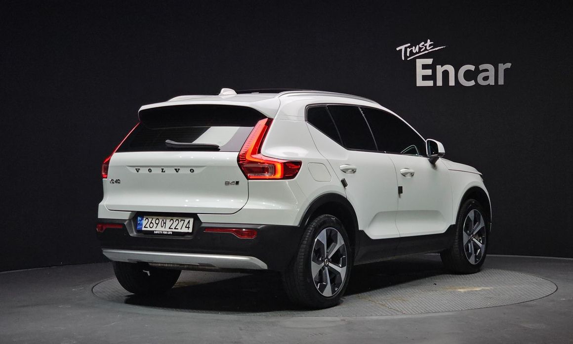 Volvo XC40 2023