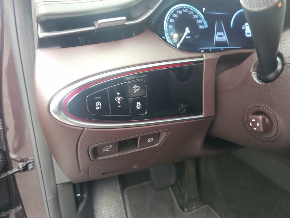Genesis GV70 2021