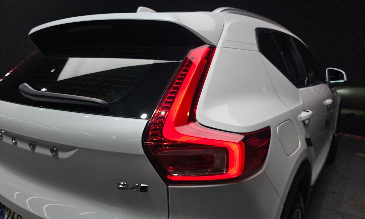 Volvo XC40 2023