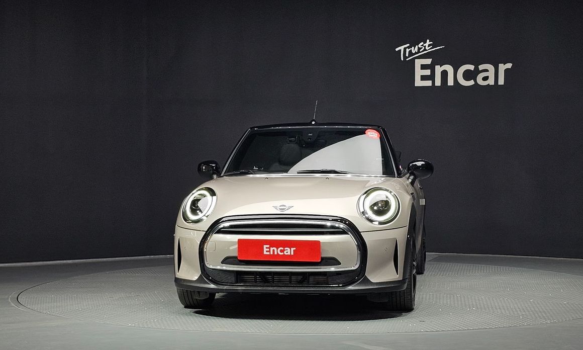 Mini Cooper Convertible 2024
