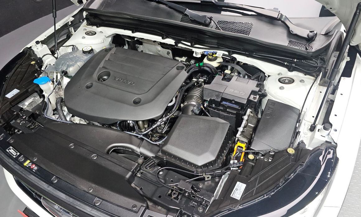 Volvo XC40 2023