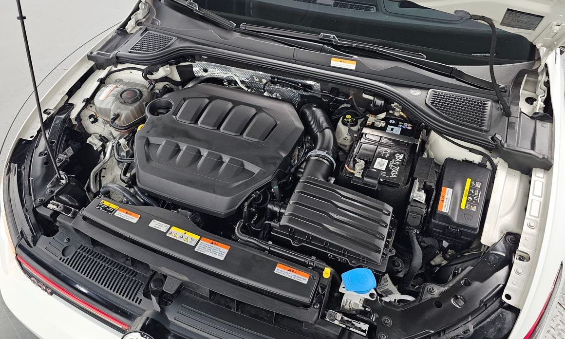 Volkswagen Golf 2023