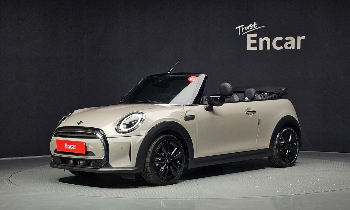 Mini Cooper Convertible 2024