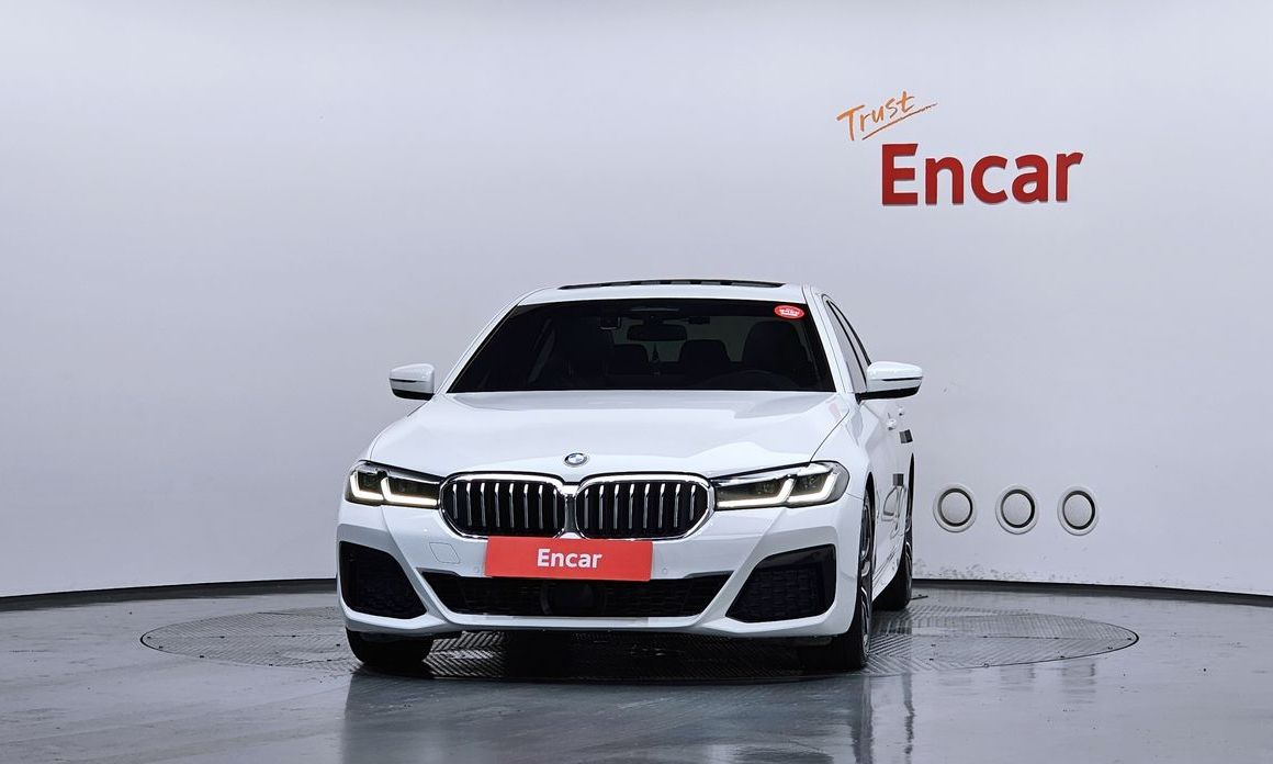 BMW 5-Series 2021