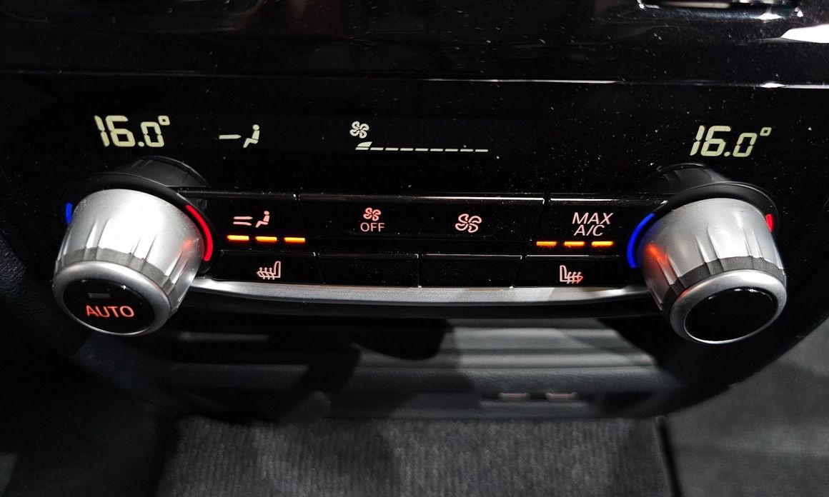 BMW 5-Series 2021