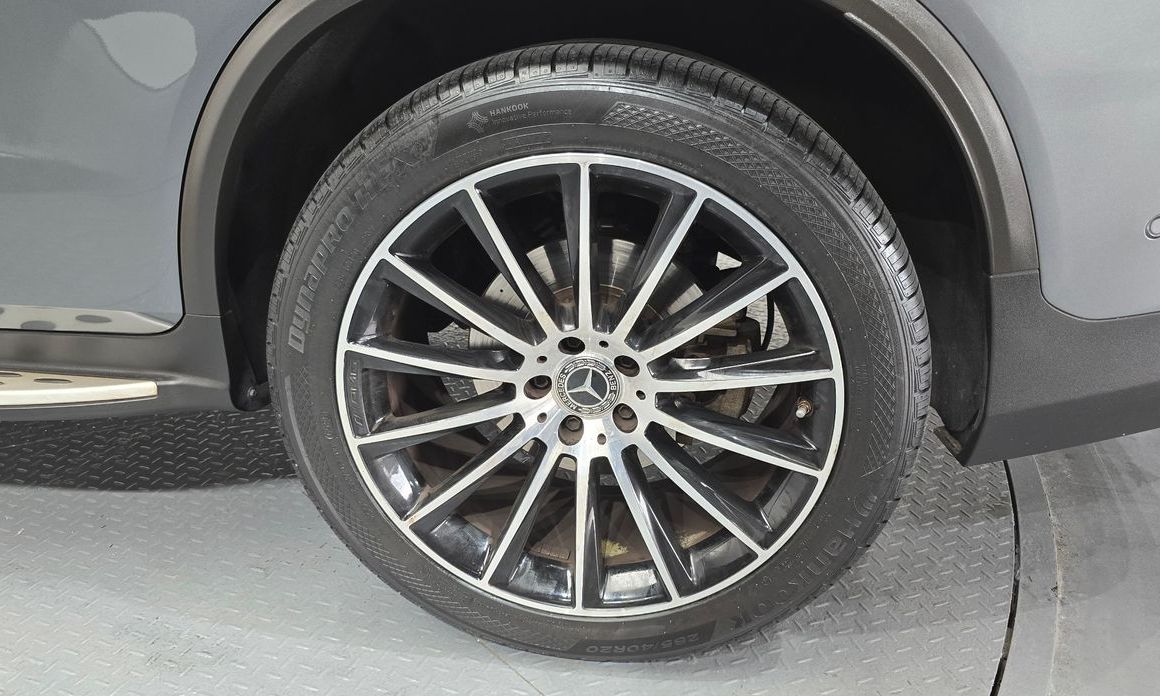 Mercedes-Benz GLC-Class 2019