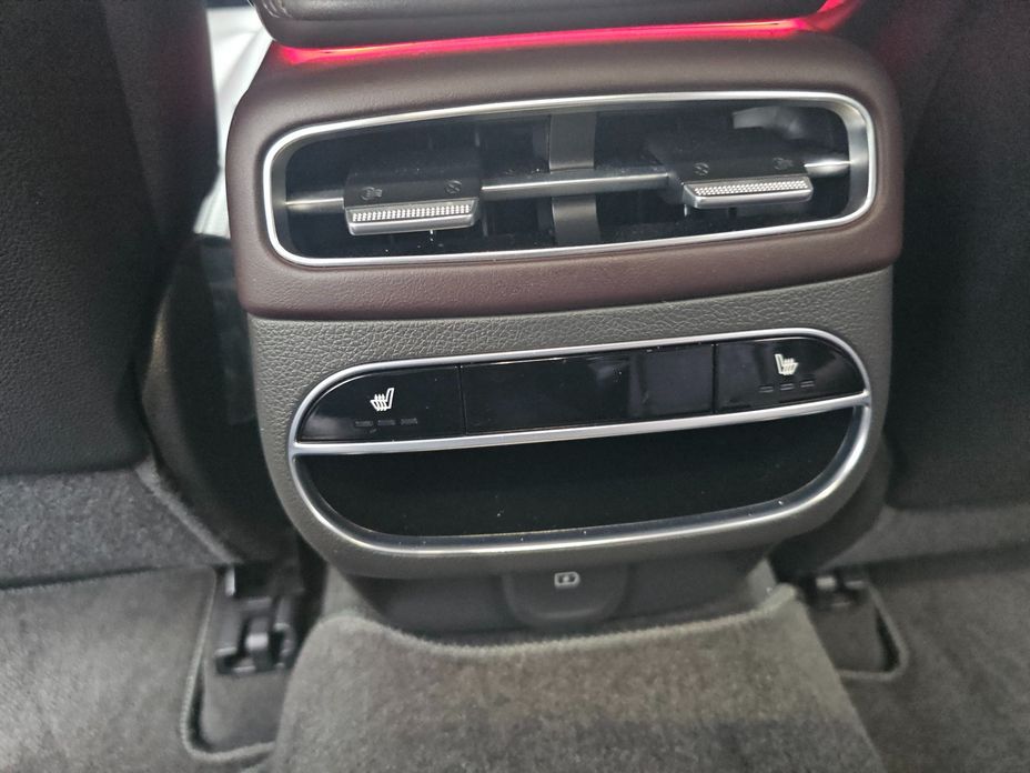 Genesis GV70 2021