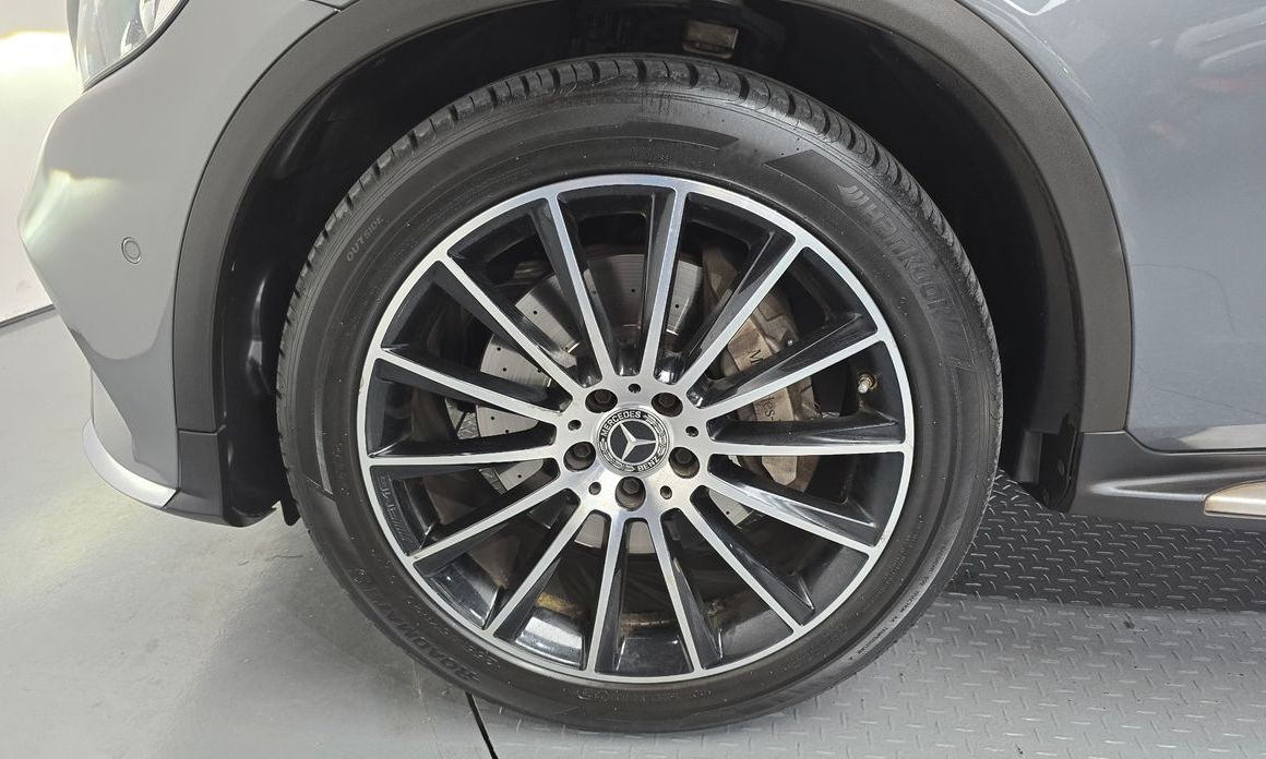 Mercedes-Benz GLC-Class 2019
