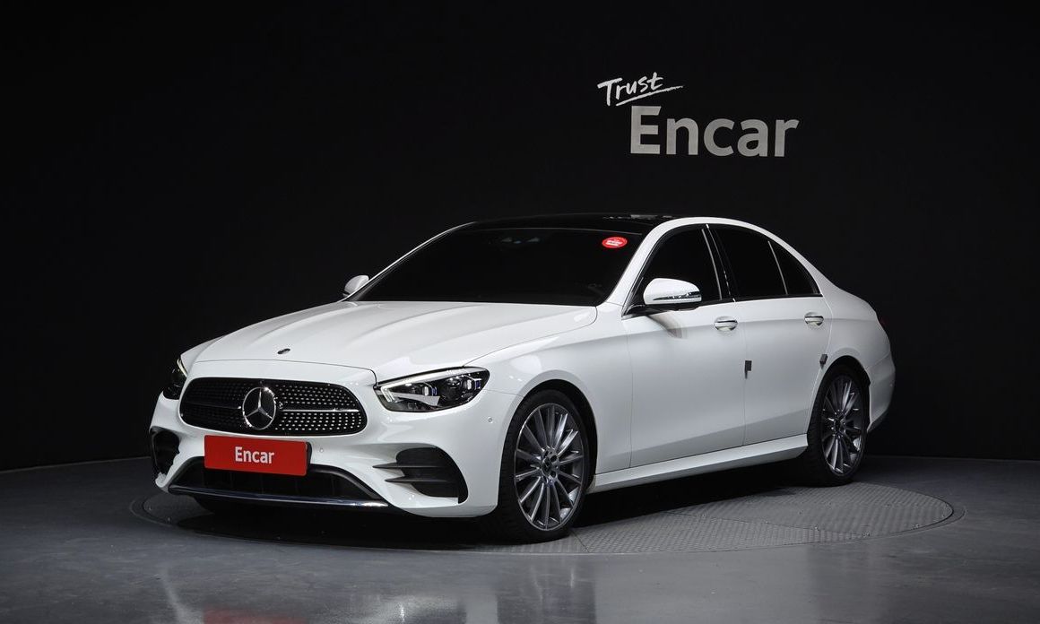 Mercedes-Benz E-Class 2021