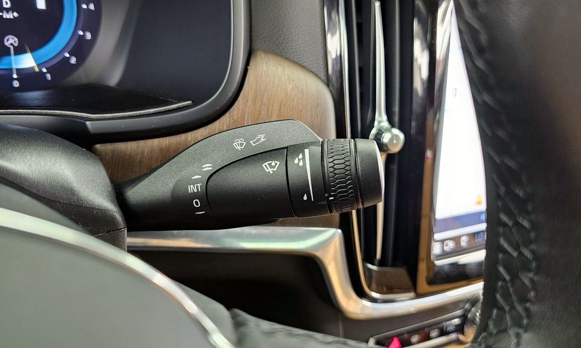 Volvo S90 2023