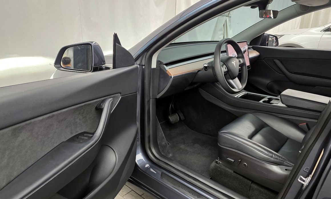 Tesla Model Y 2022