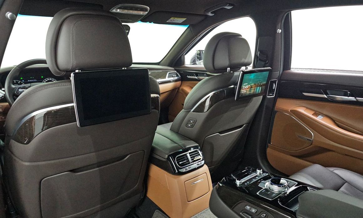 Genesis G90 2021