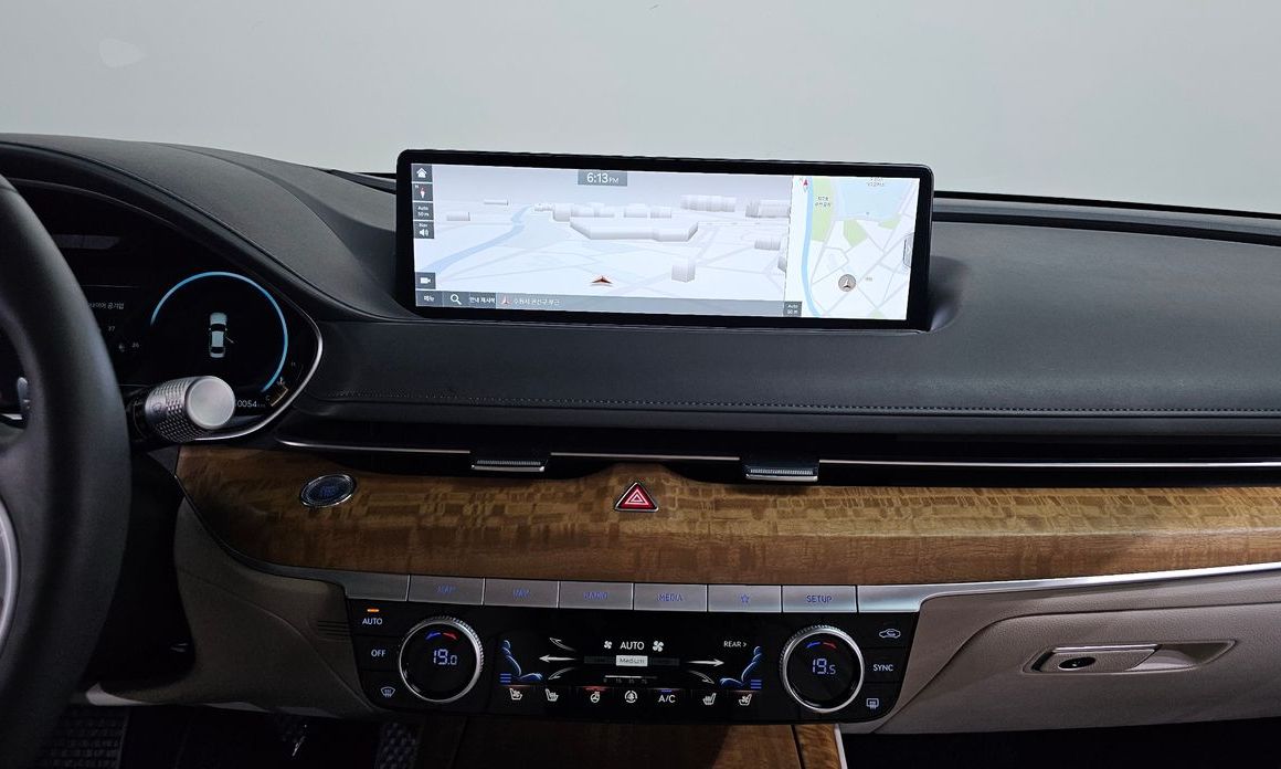 Genesis G80 2021