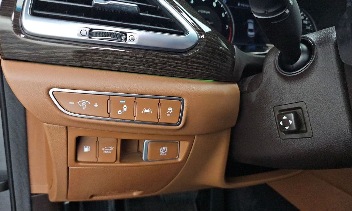 Genesis G90 2021