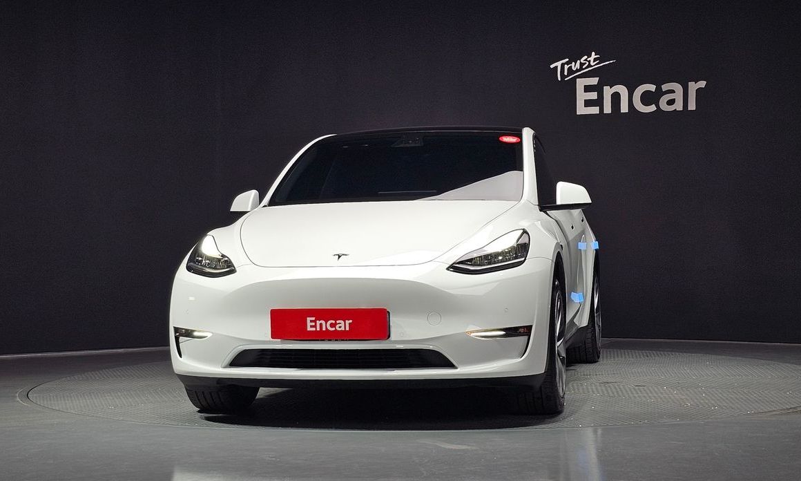 Tesla Model Y 2022