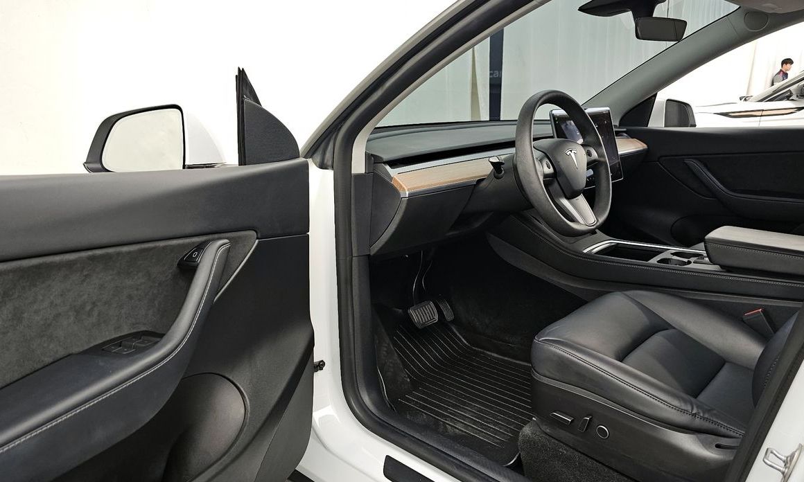 Tesla Model Y 2022