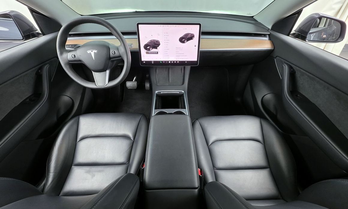 Tesla Model Y 2022