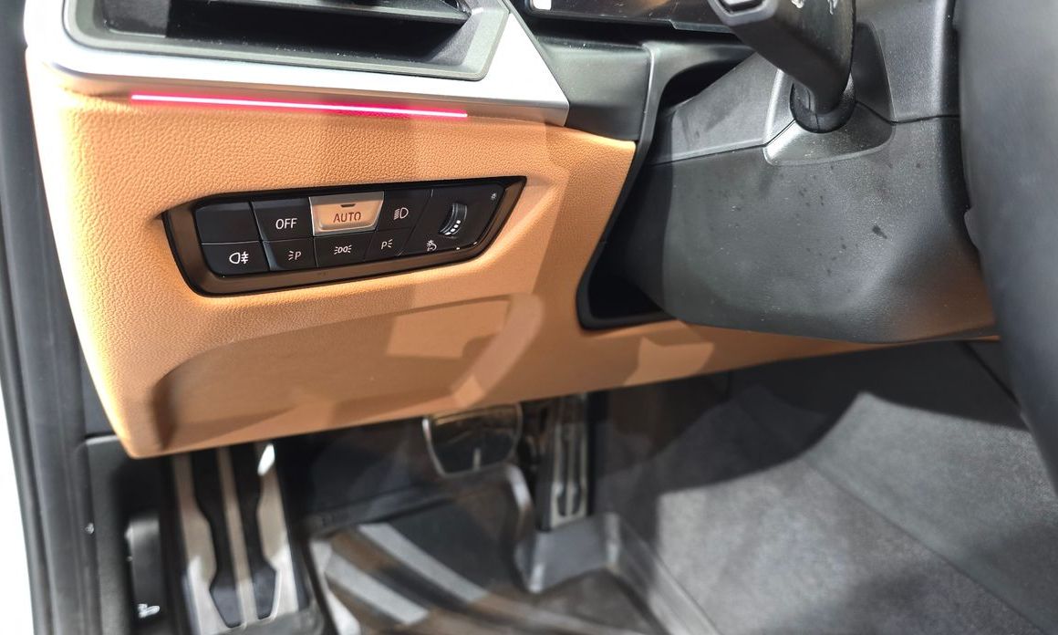 BMW 3-Series 2023