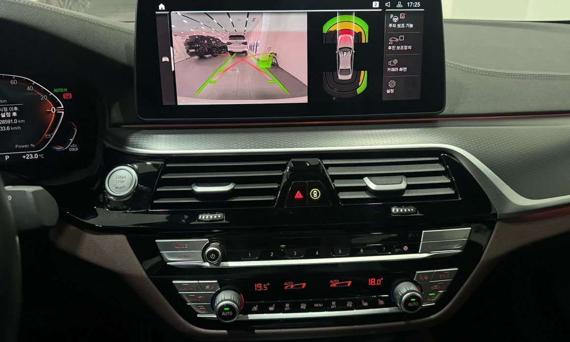 BMW 5-Series 2022