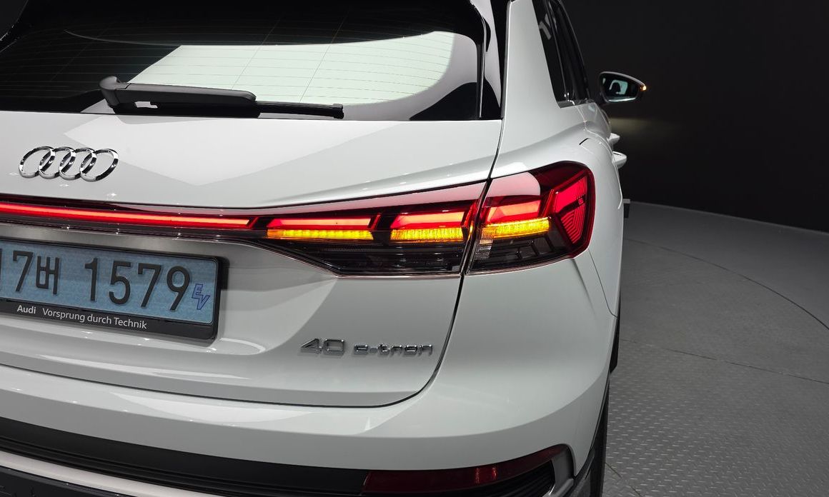 Audi Q4 e-tron 2023