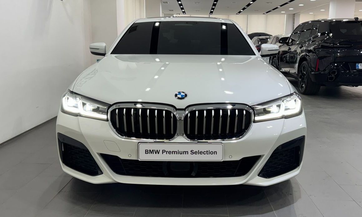 BMW 5-Series 2022