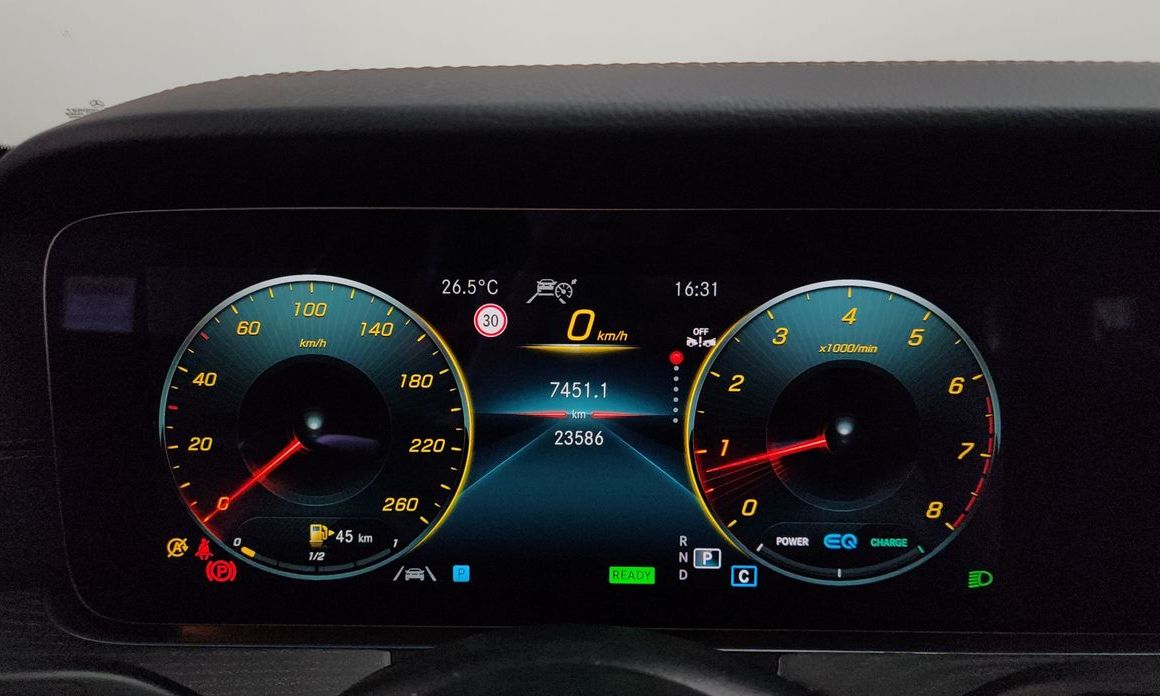 Mercedes-Benz E-Class 2022