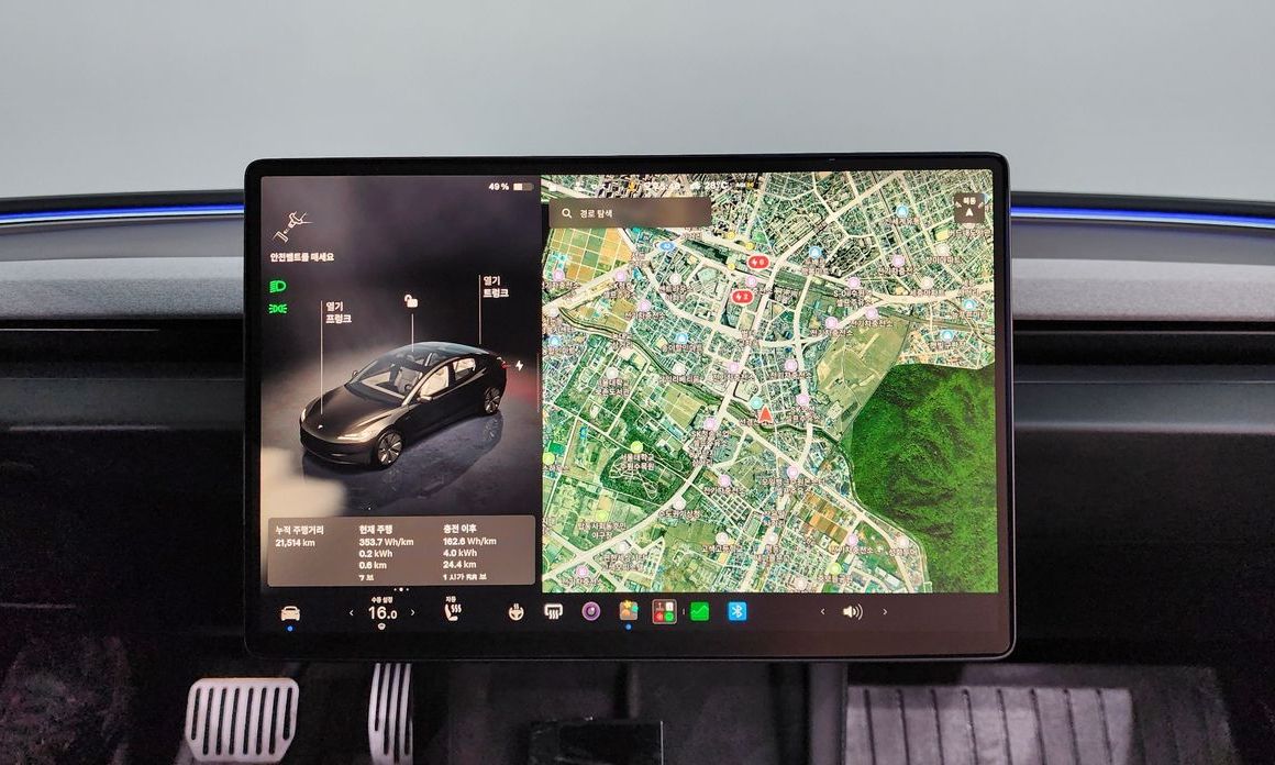 Tesla Model 3 2024