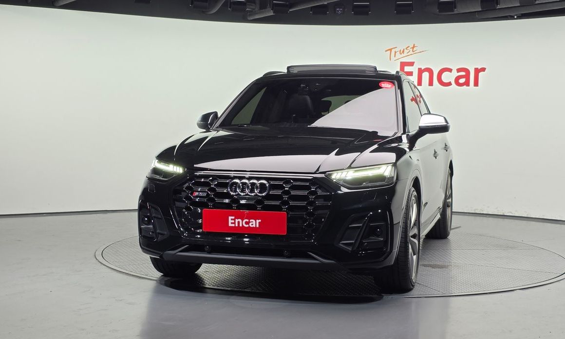 Audi SQ5 2022