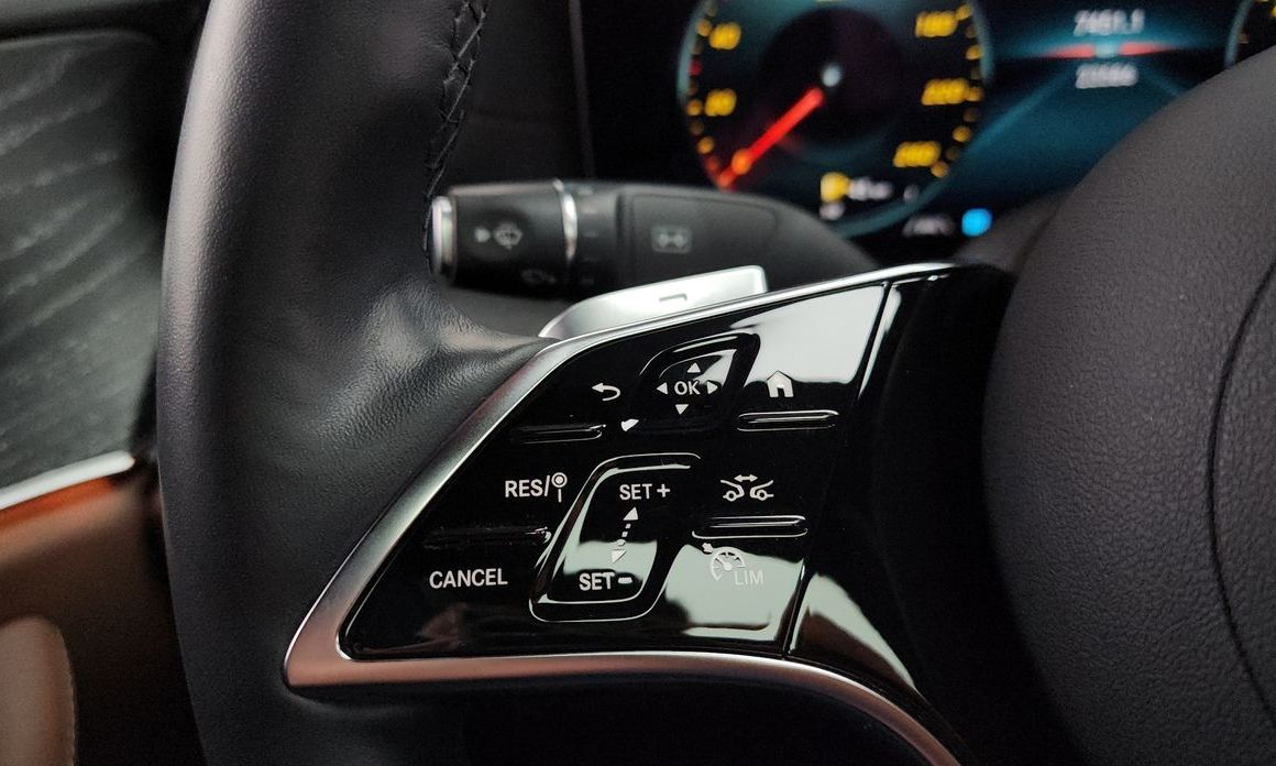 Mercedes-Benz E-Class 2022