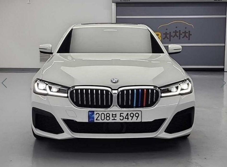 BMW 5-Series 2022