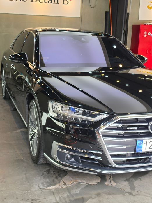 Audi A8 2021