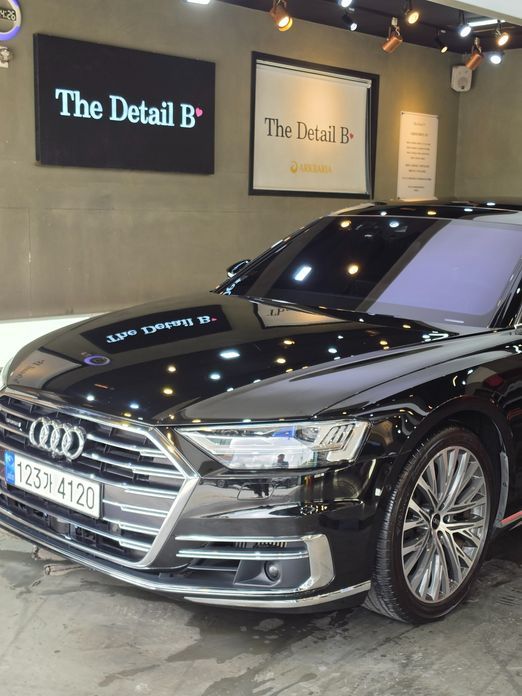 Audi A8 2021