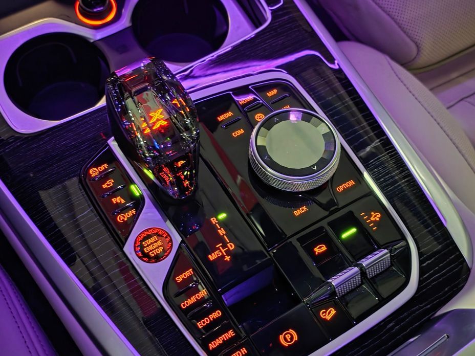 BMW X7 2021