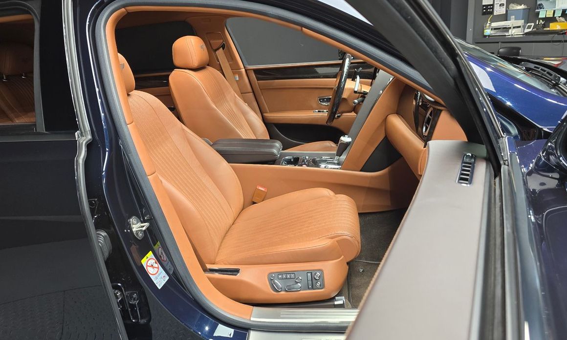 Bentley Flying Spur 2017